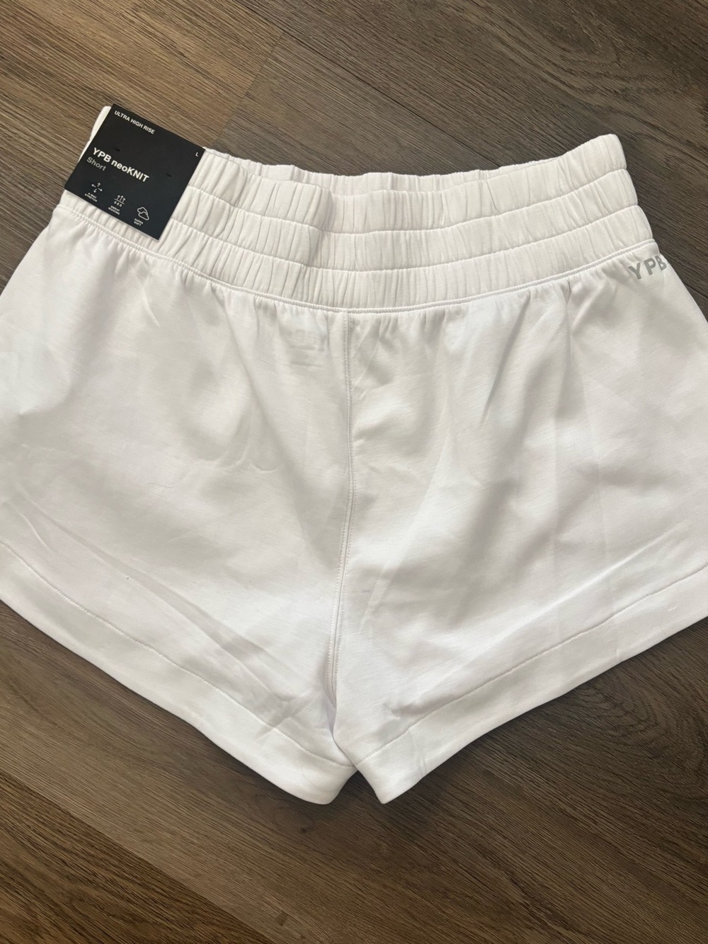 Abercrombie & fitch Women's White High-Waist Active Shorts - Picture 2 of 5